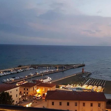 Loc.Cioccaie Apartment Гросето Екстериор снимка